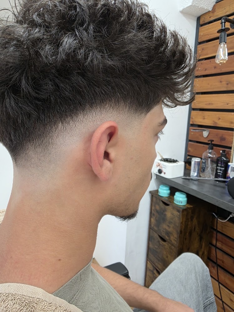 Leo Barbershop - Fade